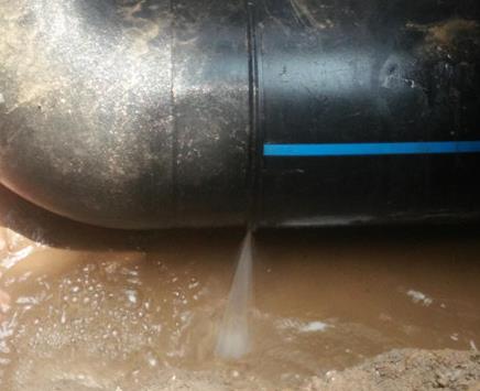 全南楼顶渗水维修公司为大家分享下全南卫生间漏水维修修补技术!